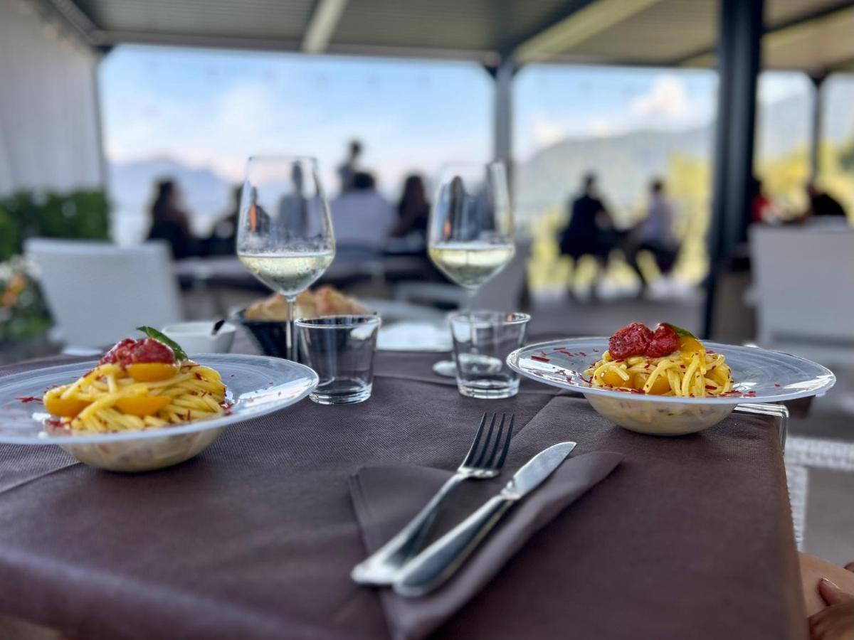 Hotel Paradiso Como Брунате Екстериор снимка