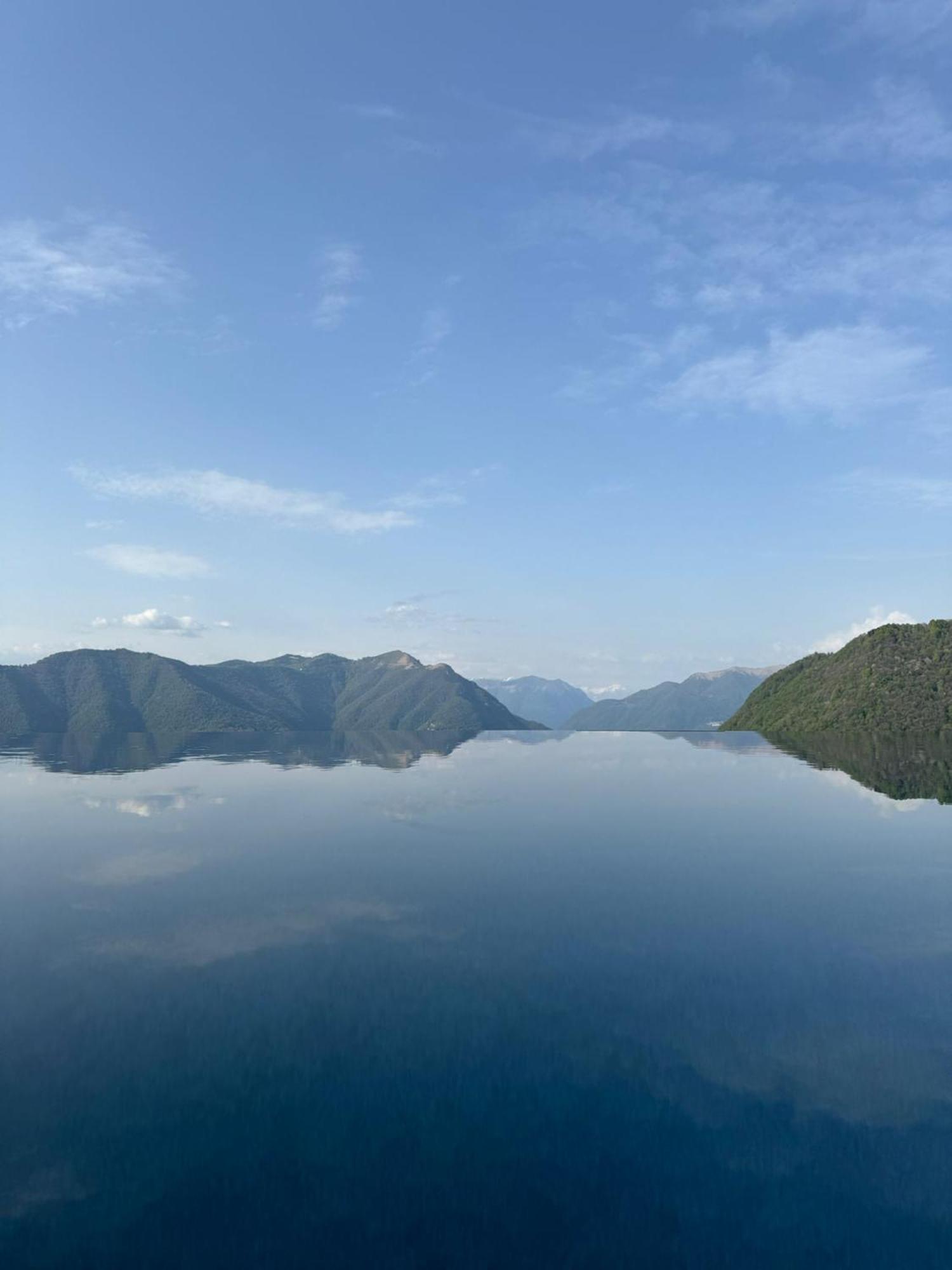 Hotel Paradiso Como Брунате Екстериор снимка