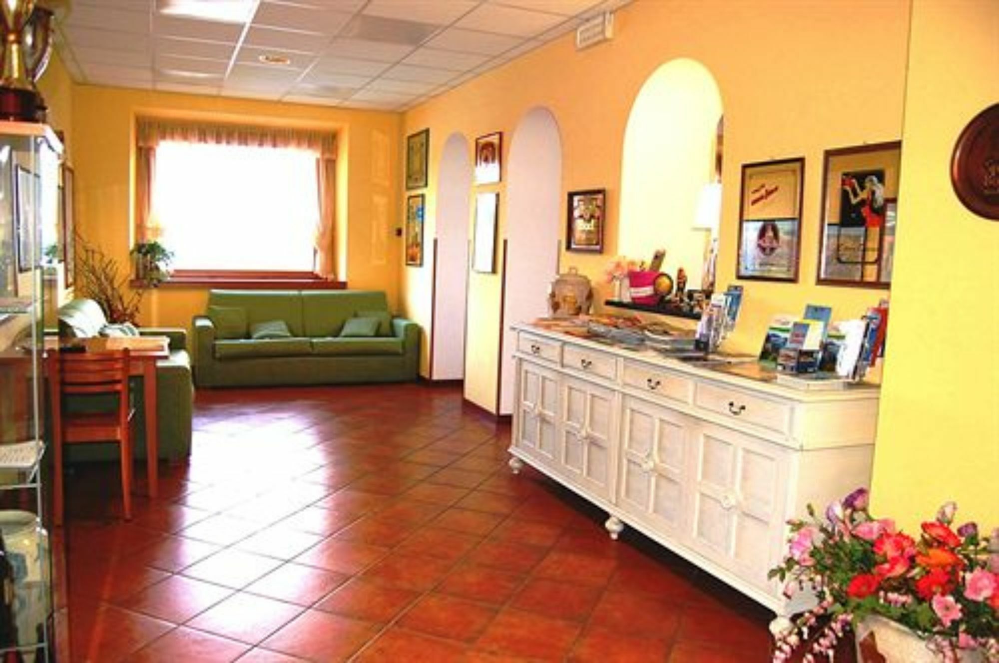 Hotel Paradiso Como Брунате Екстериор снимка